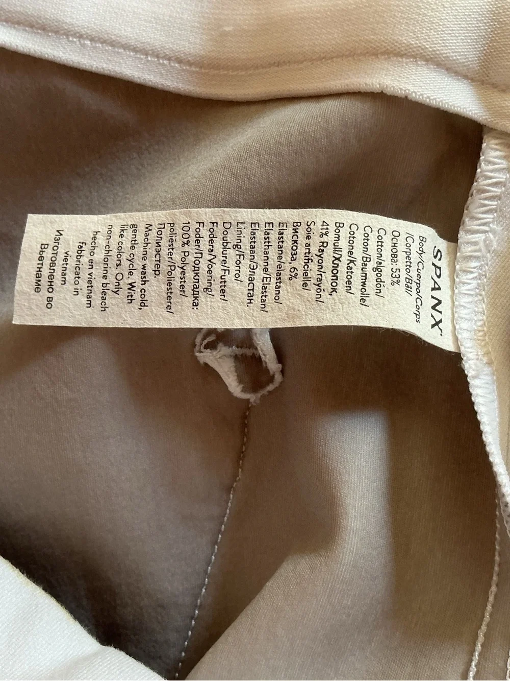 Spanx Classic White Kick Flare Pull On High Waisted Pants WORN ONCE - Picture 9 of 11